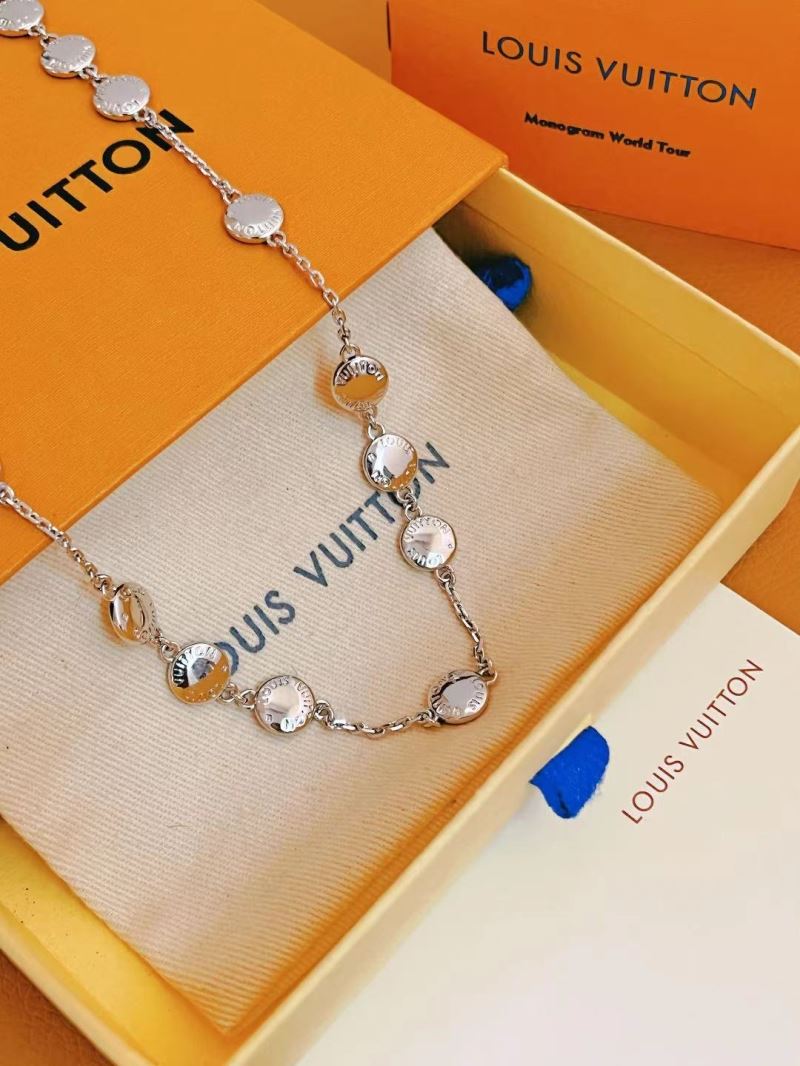 Louis Vuitton Necklaces